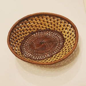 Vintage Accents - Boho Vintage Rattan Woven Bread Basket 🌾 Vintage Accents - Boho Vintage Rattan Woven Bread Basket 🌾